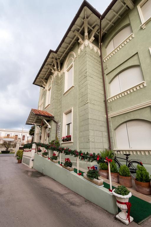 Hotel Gennarino Livorno Exterior photo