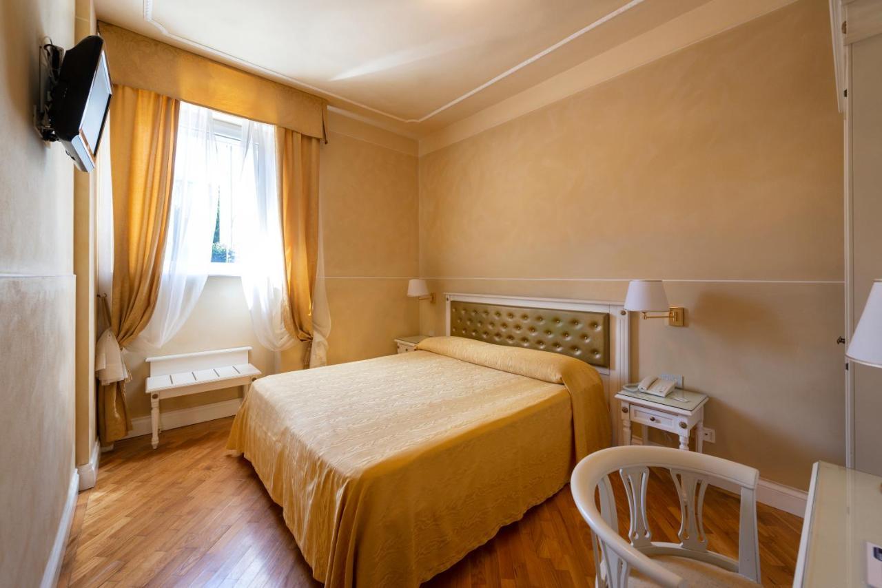 Hotel Gennarino Livorno Exterior photo